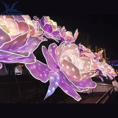 Virágos selyemlámpás